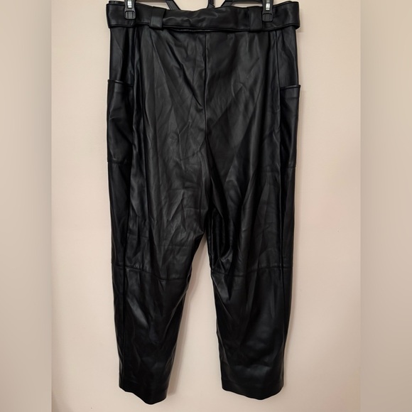 Express High Waisted Faux Leather Belted Utility Ankle Pant Women’s Size 14 NWT - Picture 4 of 7